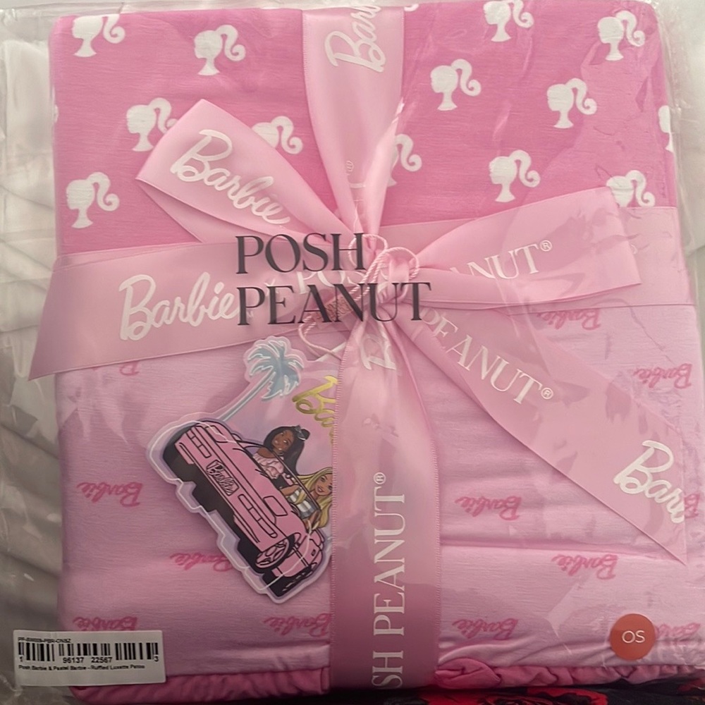 Posh peanut Barbie ruffled luxettle patoo